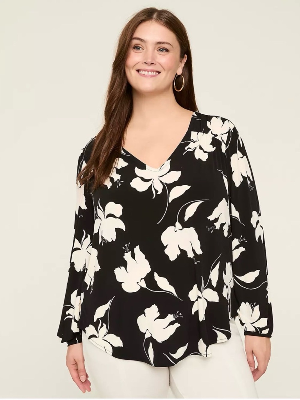 Lane Bryant V-Neck Black & White Floral Top, Sz 26/28, NWT, Tropical